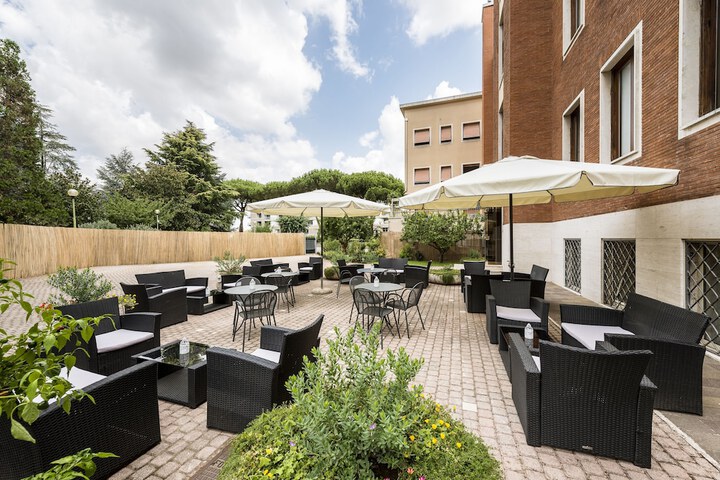 Terrace/Patio 67 of 70