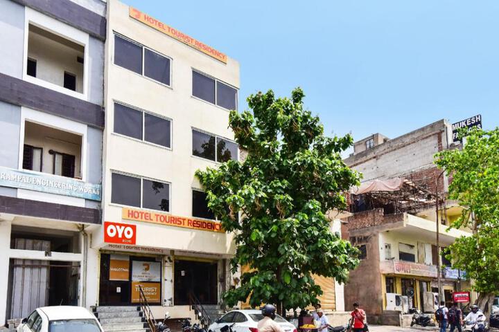 Hotel O by OYO Tourist Residency