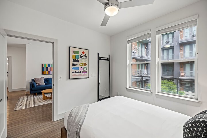 Room 12 of 656