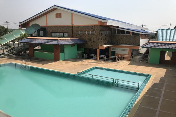 Pool 30 of 45