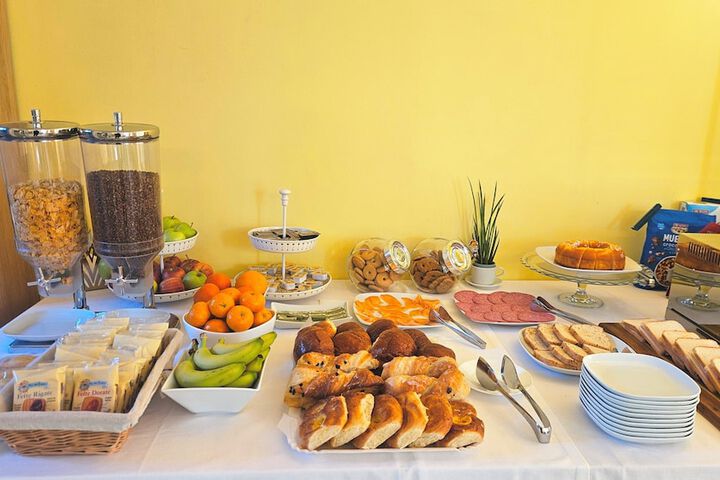 Dining Photos