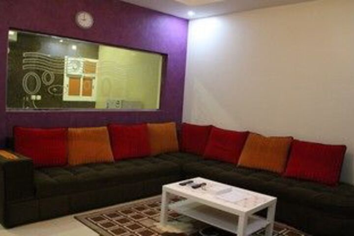 Room 46 of 82