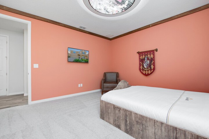 Room 26 of 80