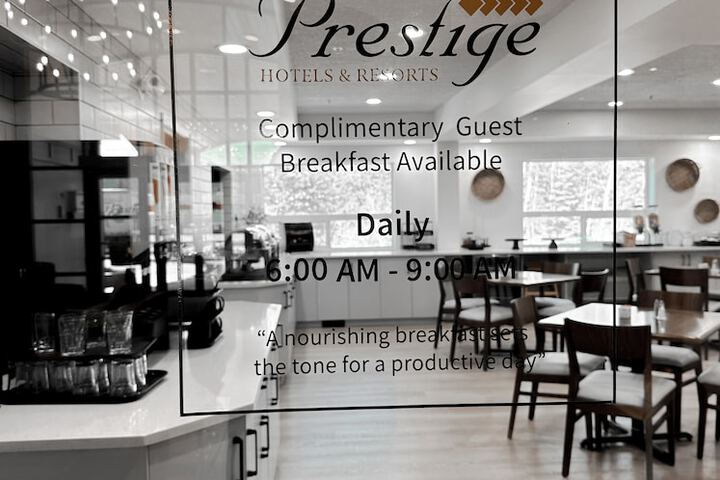 Breakfast/Coffee Service 107 of 123