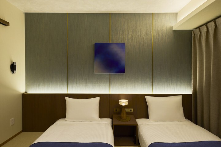 Room 21 of 59