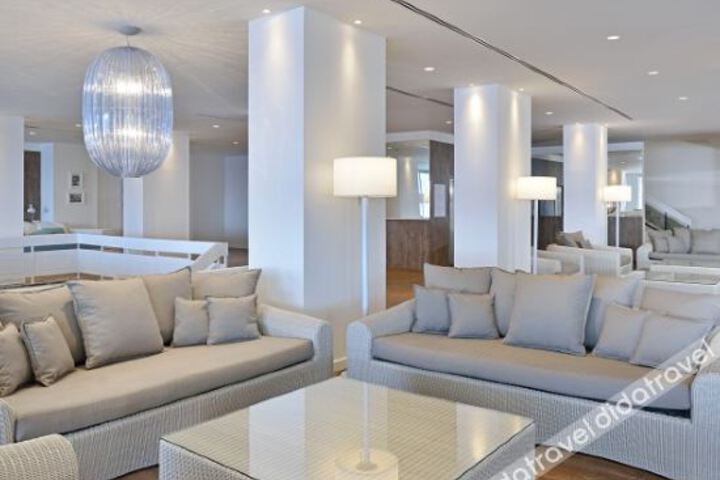 Hotel Interior 13 of 50