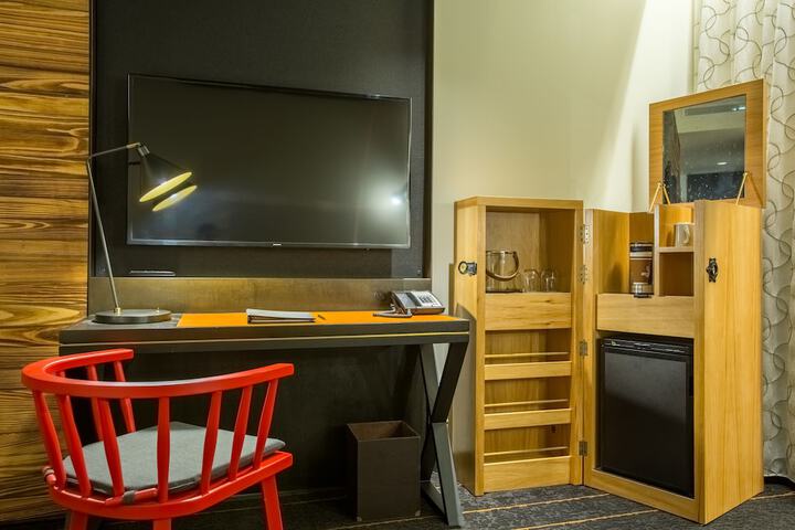 Room amenity