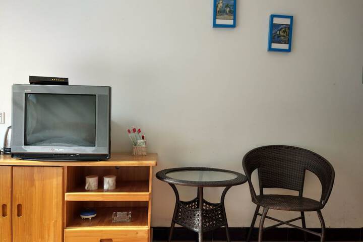 Room 26 of 28