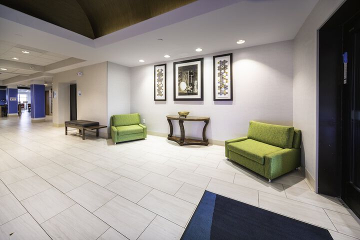 Hotel 52 of 52