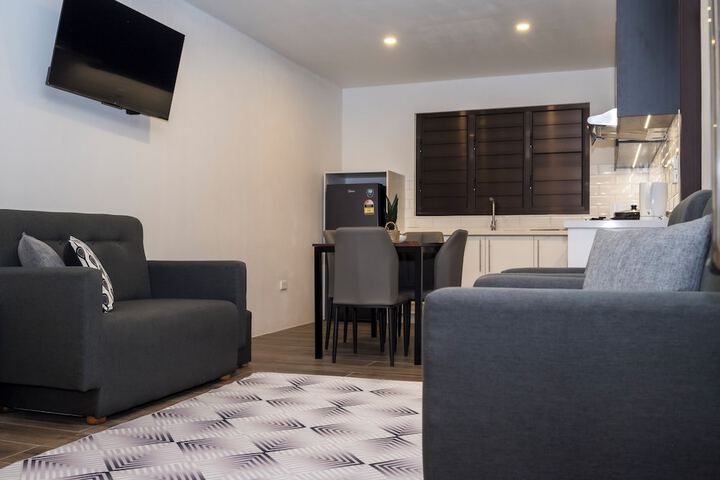 Room 16 of 21