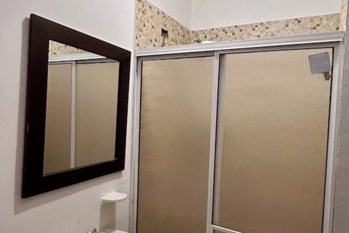 Room 85 of 110