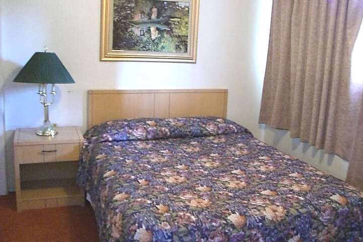 Room 17 of 42