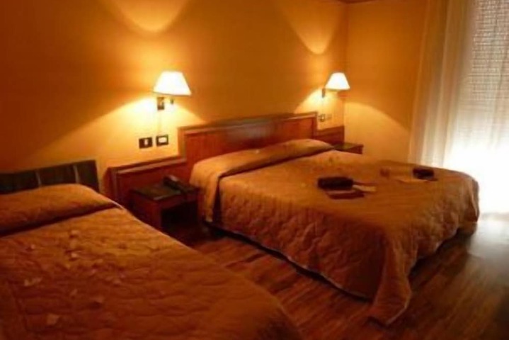 Room 29 of 50