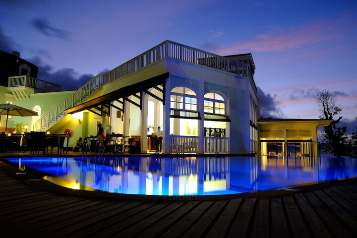 Pool 48 of 98