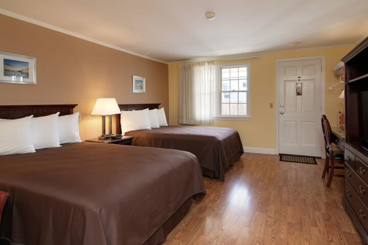 Room 13 of 29
