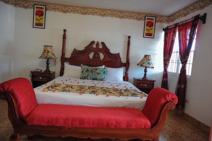 Room 8 of 69