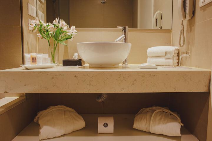 Clean Restrooms