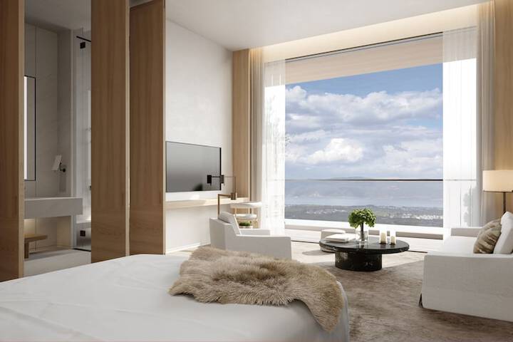 Room 19 of 48
