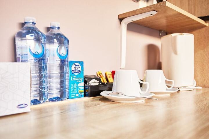 Breakfast/Coffee Service 7 of 28