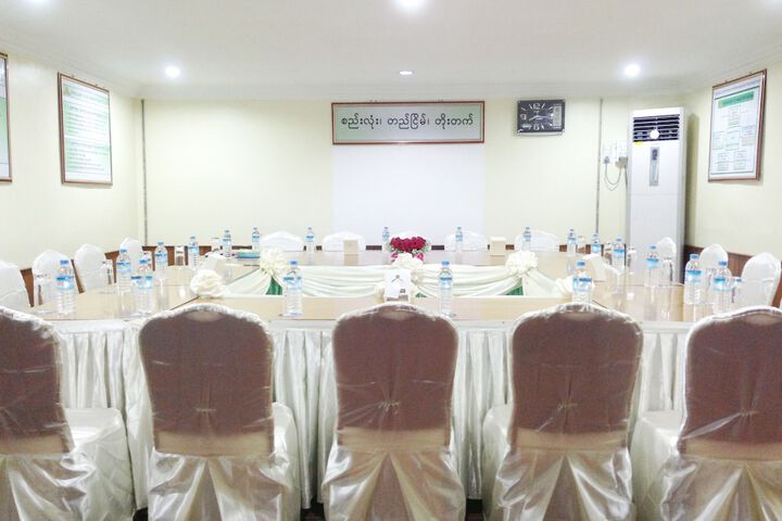 Meeting 33 of 37