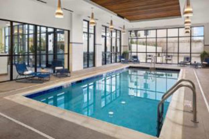 Pool 10 of 31