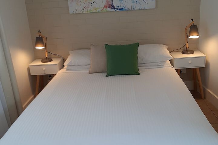 Room 4 of 29
