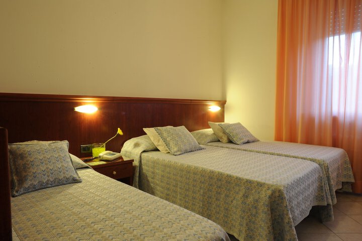 Room 10 of 54