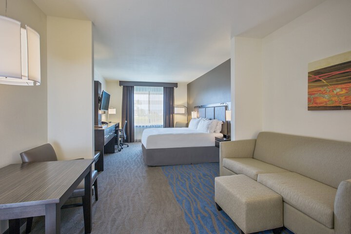 Room 10 of 45
