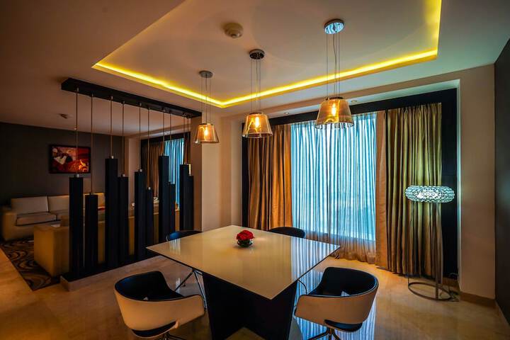 Room 15 of 145