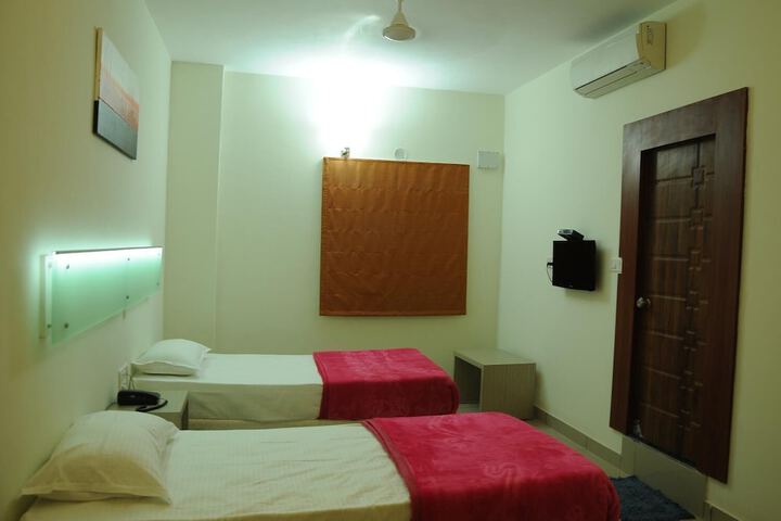 Room 17 of 29