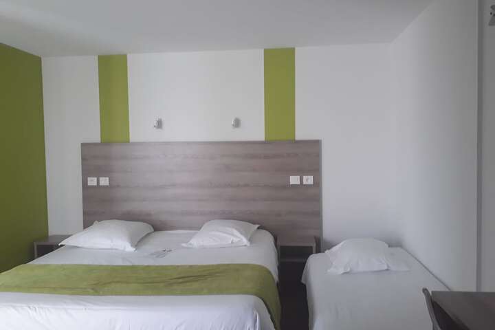Room 15 of 39