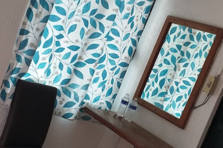 Room 9 of 44