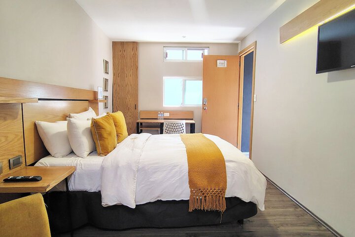 Room 40 of 66