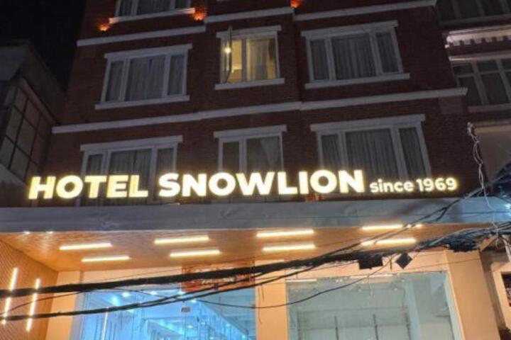 Hotel Snow Lion