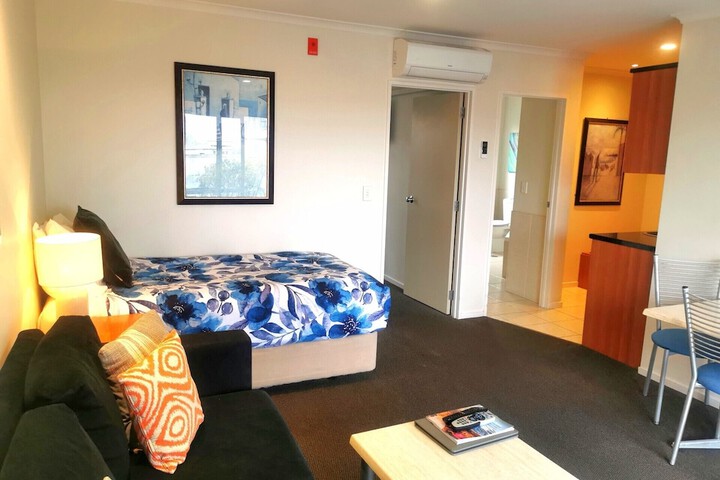 Room 26 of 48