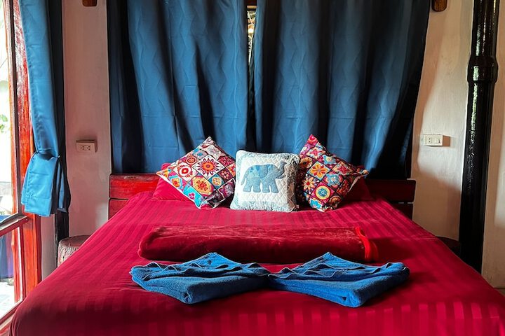 Room 85 of 288