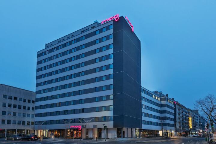 Hotel 55 of 56