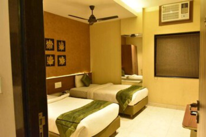 Room 46 of 54