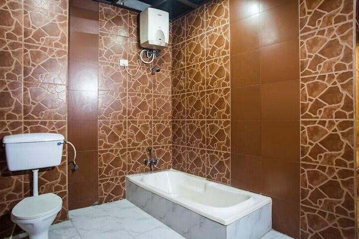 Room 15 of 21