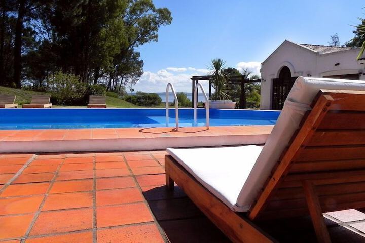 Hotel Pool