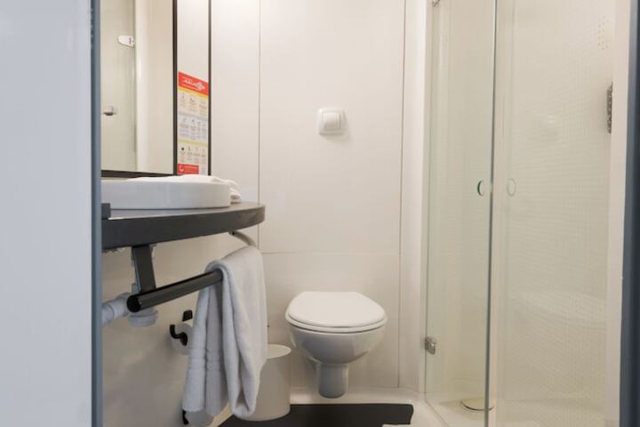 Clean Restrooms