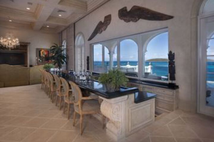 Dining 6 of 29