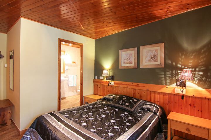 Room 9 of 57