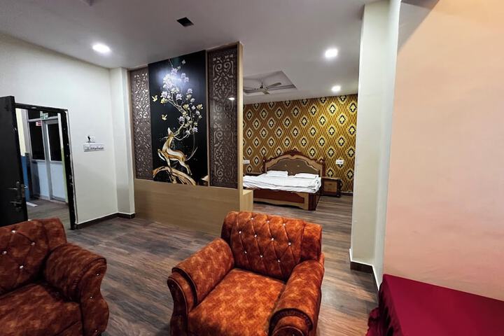 Hotel Interior 2 of 14