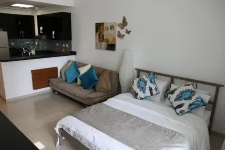 Room 5 of 14
