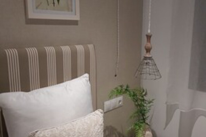Room 42 of 61