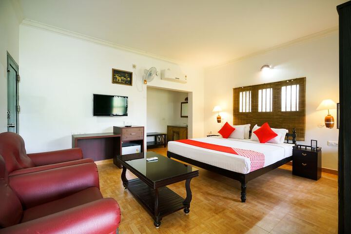 Room 14 of 40