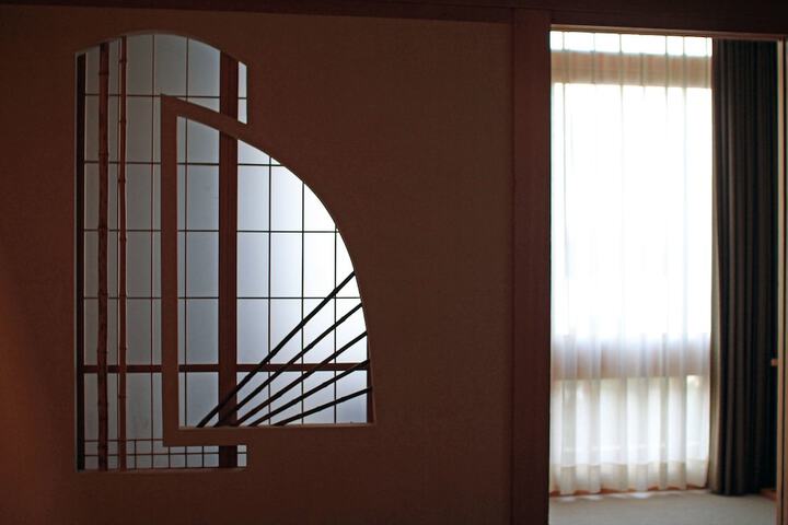 Room 13 of 31