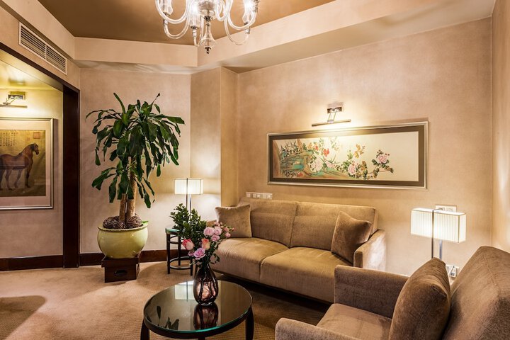 In-room business center