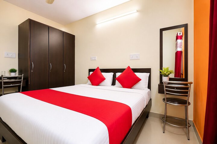 Room 10 of 21